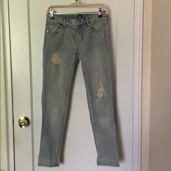 GAP Women’s Jeans - Picture 1 of 3